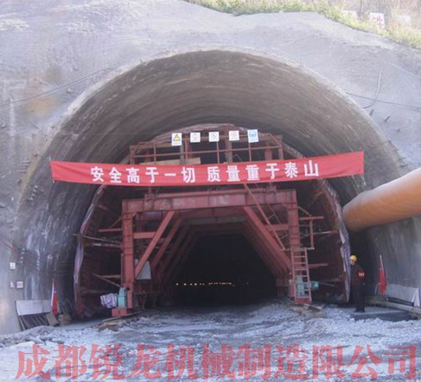 高速公路隧道襯砌臺車
